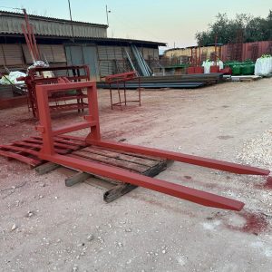 מזלג אחורי עם שיניים ארוכות